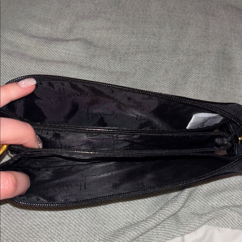 Harrods Black Wallet/ zipper Pouch with White Biewer terrier dog - Picture 3 of 5